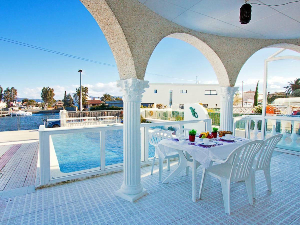 Holiday Home Requesens Canal Empuriabrava Εξωτερικό φωτογραφία